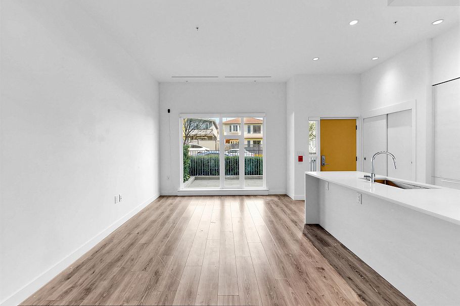 8111 Chester Street Vancouver, BC - 5