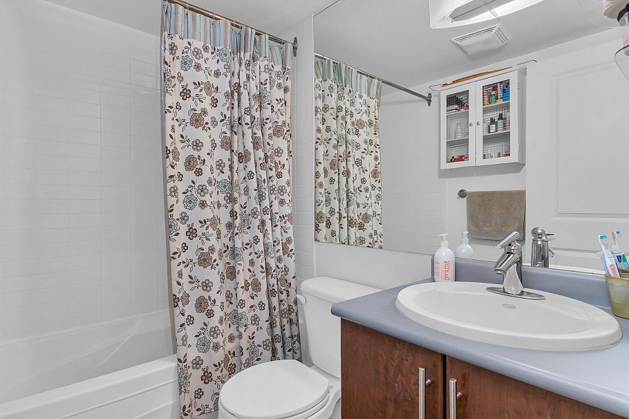 302 2330 Maple Street Vancouver, BC - 15