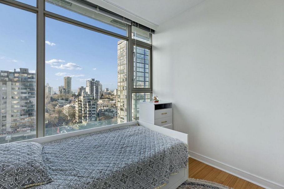 1202 1680 Bayshore Drive Vancouver, BC - 16