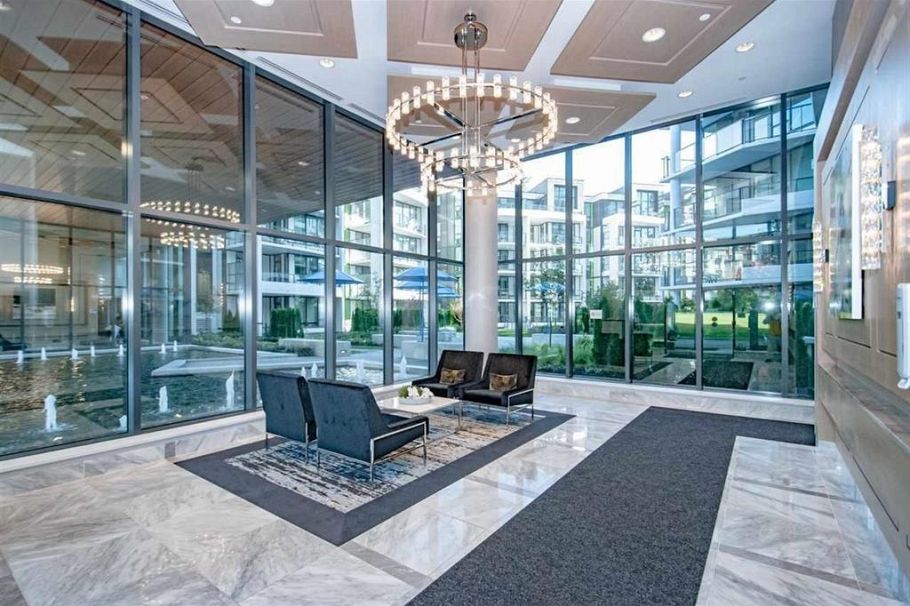 402 3533 Ross Drive Vancouver, BC - 2