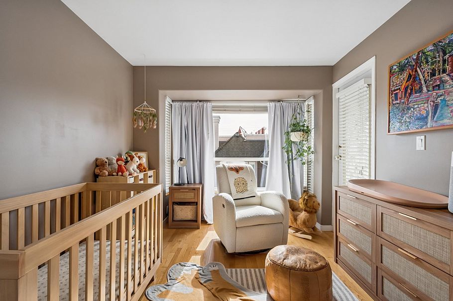 104 225 E 6th Street North Vancouver, BC - 21