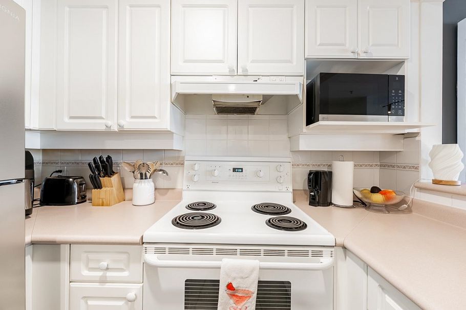 203 2140 W 12th Avenue Vancouver, BC - 10