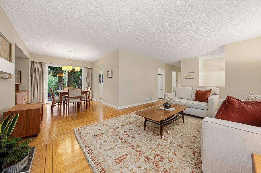 2829 Sechelt Drive North Vancouver, BC - 12