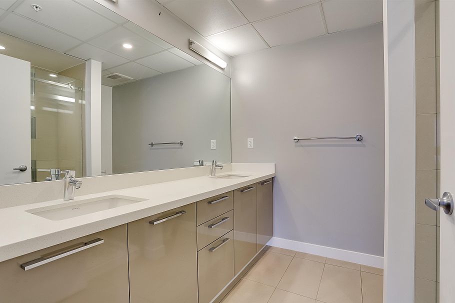 608 10177 River Drive Richmond, BC - 18