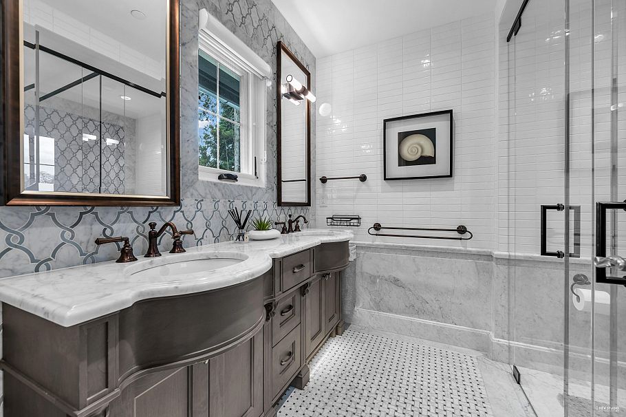 1738 W 38th Avenue Vancouver, BC - 23