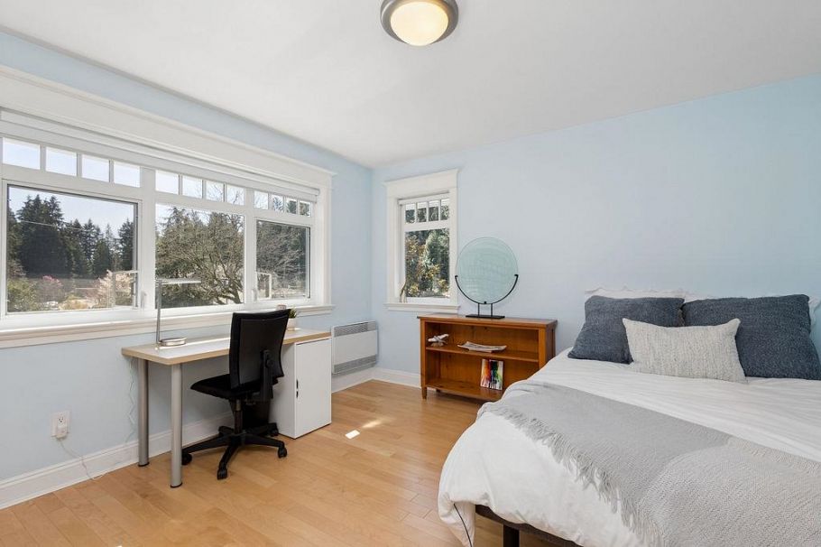 991 Hampshire Road North Vancouver, BC - 37