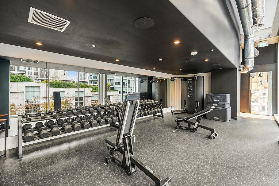 306 1480 Howe Street Vancouver, BC - 25