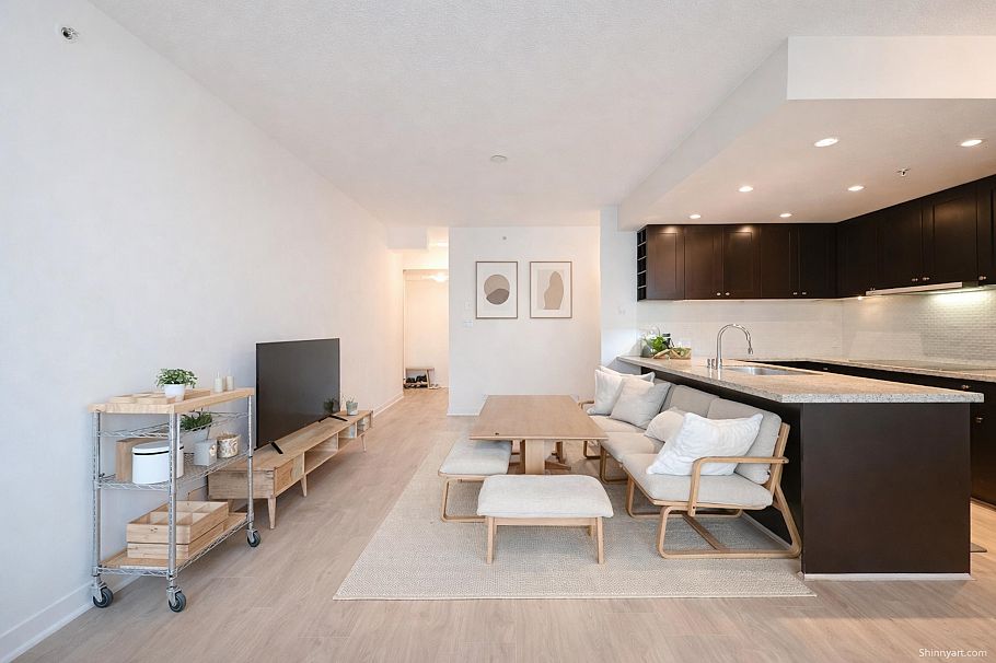 802 821 Cambie Street Vancouver, BC - 2