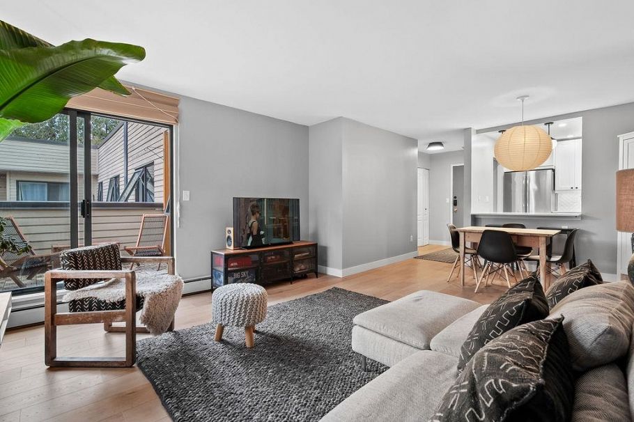 305 3275 Mountain Highway North Vancouver, BC - 9