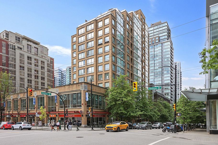 905 822 Homer Street Vancouver, BC - 1