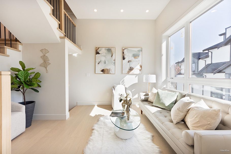 3420 Knight Street Vancouver, BC - 1