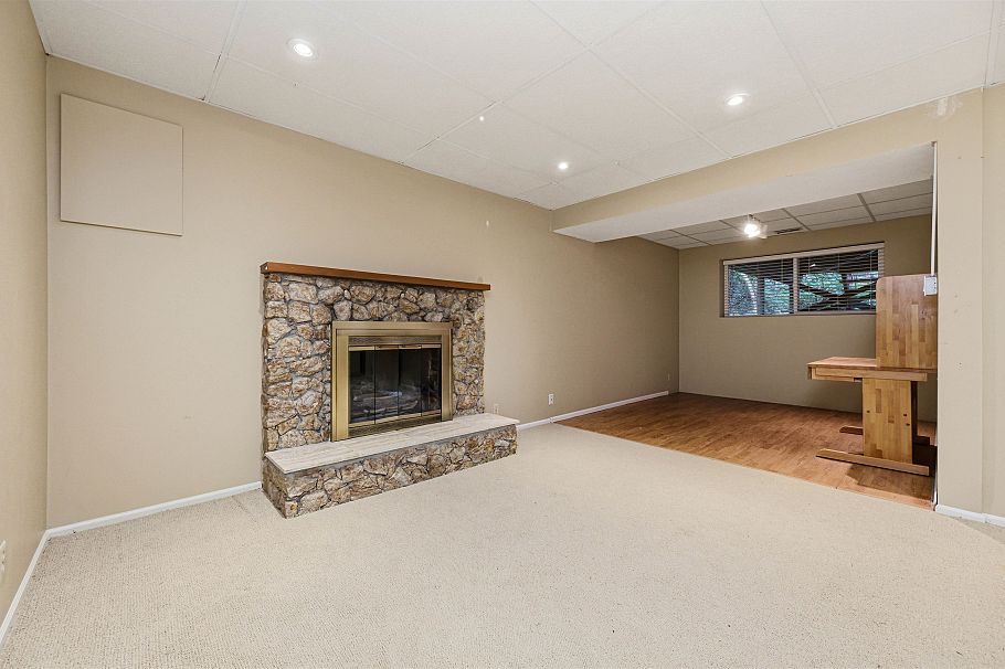 2829 Sechelt Drive North Vancouver, BC - 23