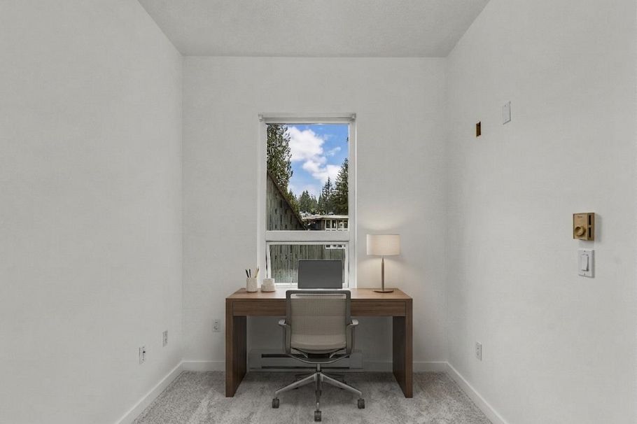 206 3151 Connaught Crescent North Vancouver, BC - 14