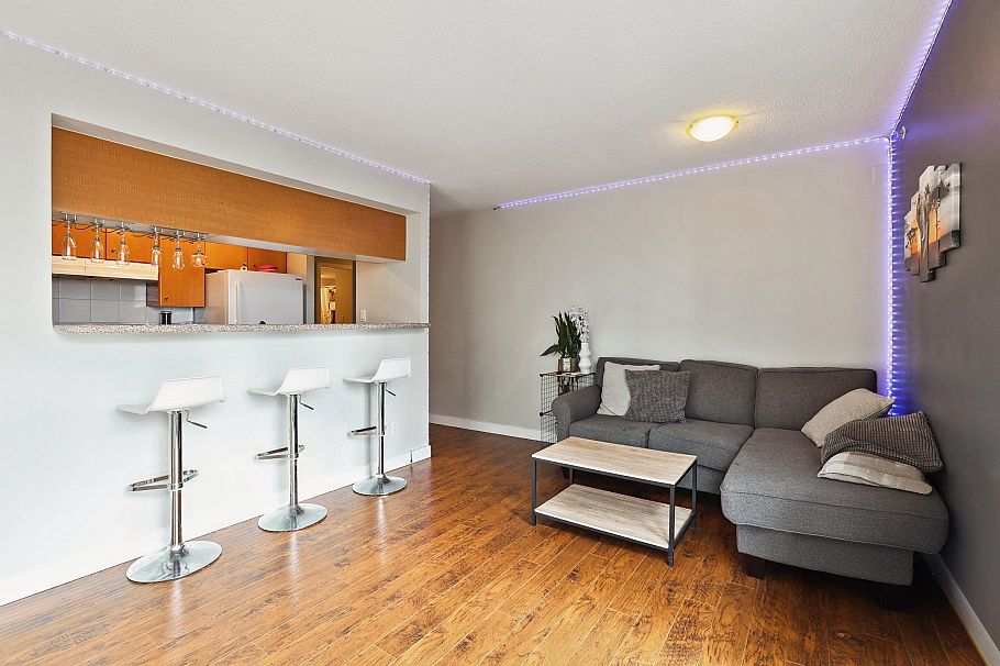 905 822 Homer Street Vancouver, BC - 4