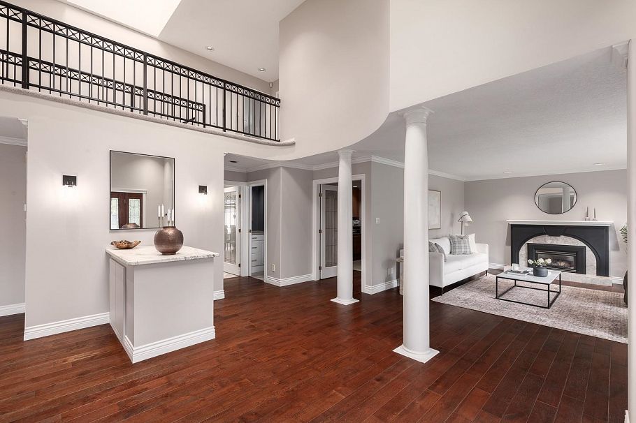 3557 W 36th Avenue Vancouver, BC - 2