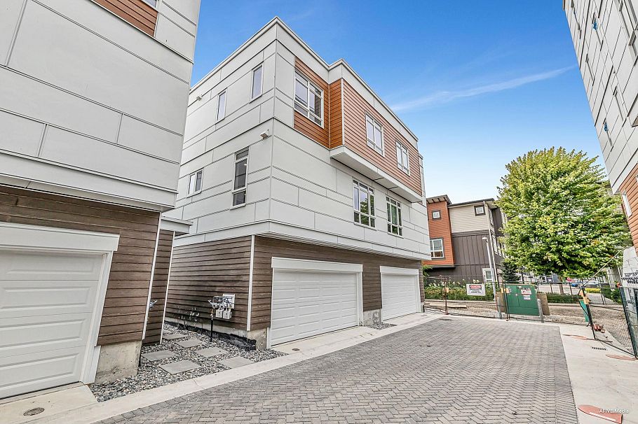 78 10333 River Drive Richmond, BC - 25