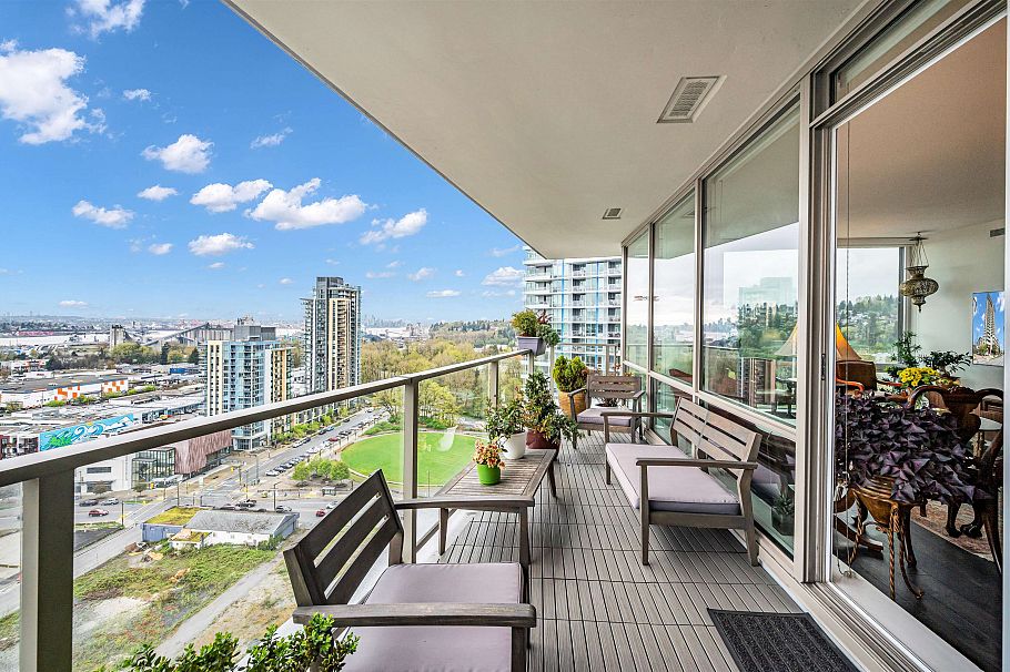 2107 1550 Fern Street North Vancouver, BC - 5