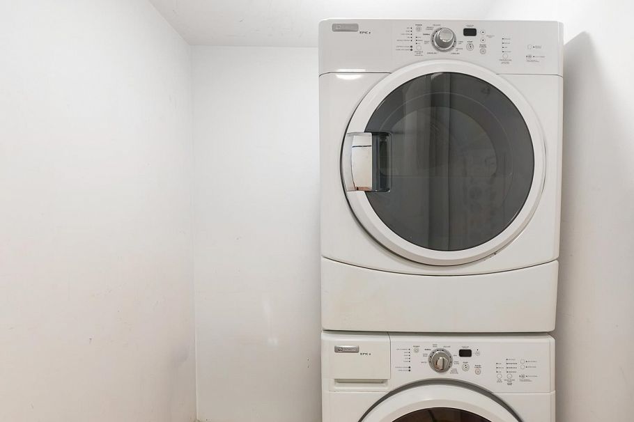 203 876 W 14th Avenue Vancouver, BC - 19