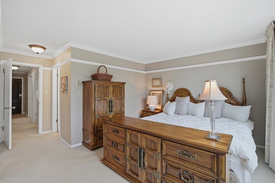 704 995 Roche Point Drive North Vancouver, BC - 18