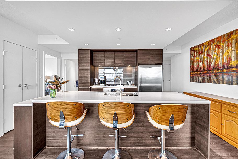 2107 1550 Fern Street North Vancouver, BC - 20