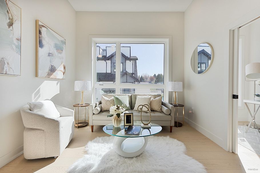 103 1406 E 18th Avenue Vancouver, BC - 3