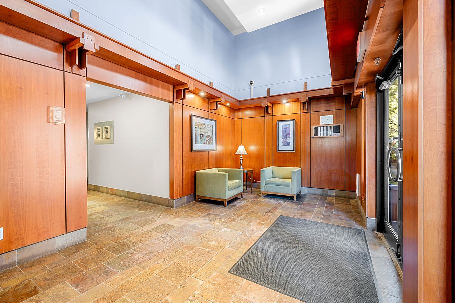 1217 4655 Valley Drive Vancouver, BC - 4