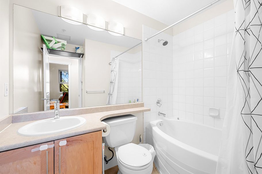 1217 4655 Valley Drive Vancouver, BC - 24