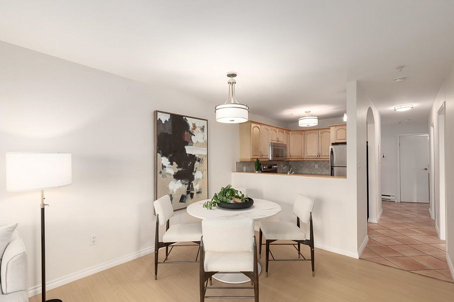 203 876 W 14th Avenue Vancouver, BC - 9