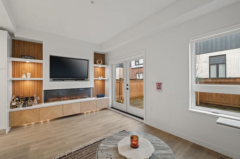 137 535 E 2nd Street North Vancouver, BC - 4