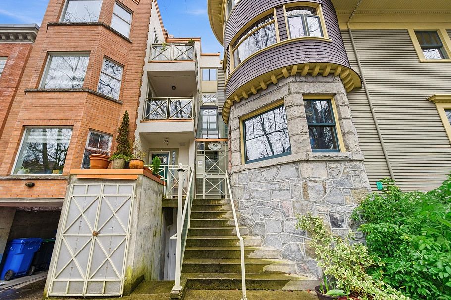 1405 Pendrell Street Vancouver, BC - 21