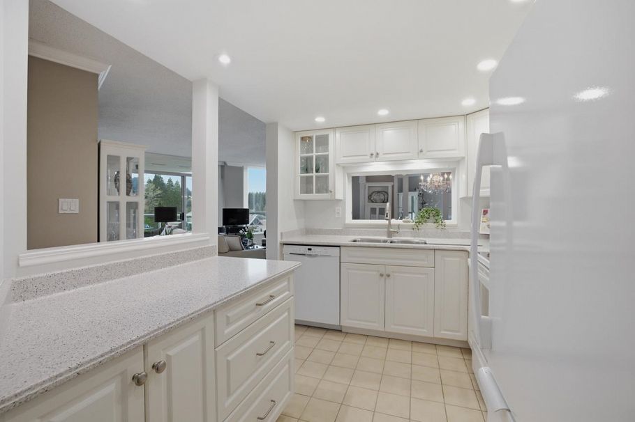 704 995 Roche Point Drive North Vancouver, BC - 15