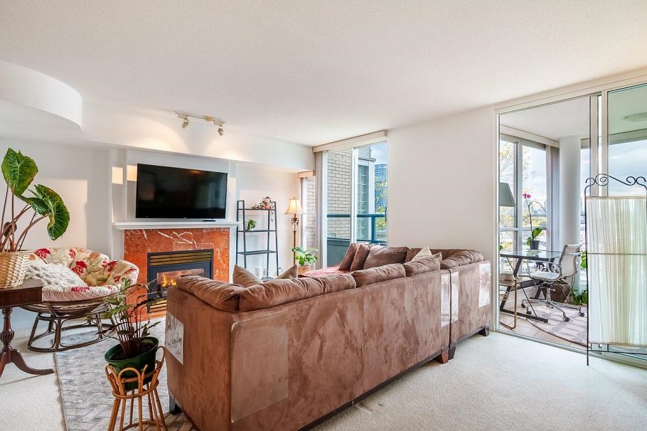 321 1228 Marinaside Crescent Vancouver, BC - 7