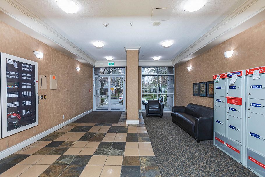 1808 5189 Gaston Street Vancouver, BC - 16