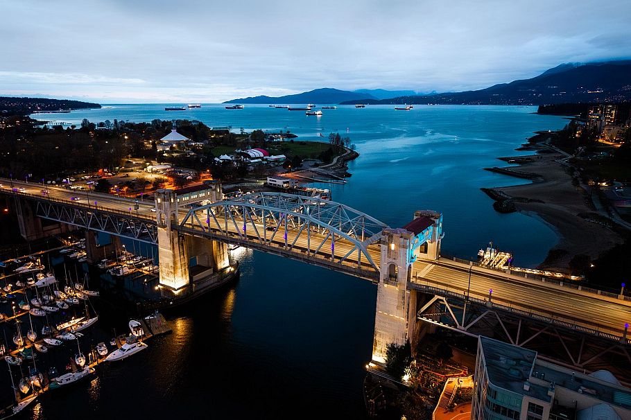 3404 1335 Howe Street Vancouver, BC - 17