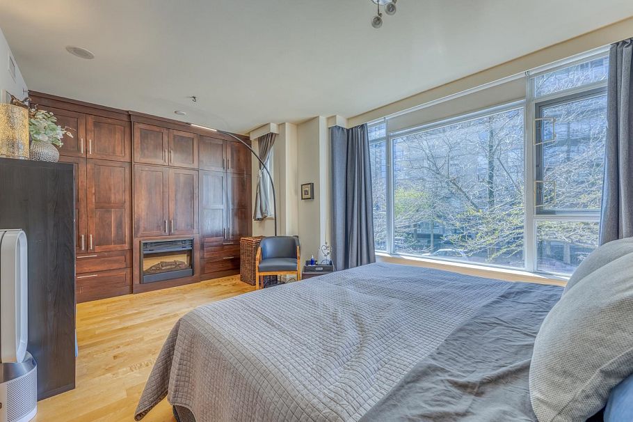 TH29 1295 W Cordova Street Vancouver, BC - 15