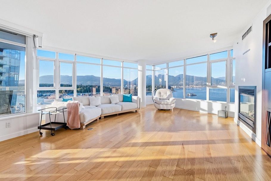 1301 1233 W Cordova Street Vancouver, BC - 1