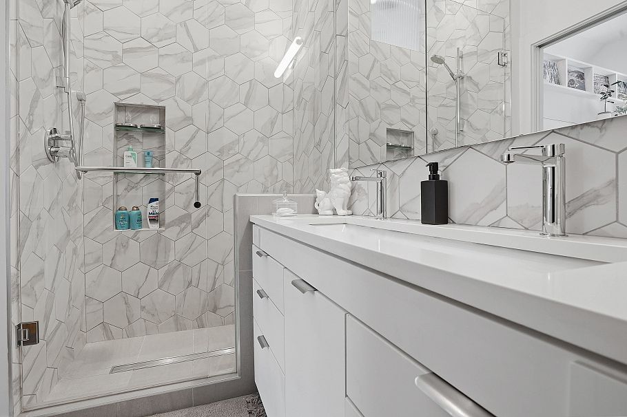 73 E 27th Avenue Vancouver, BC - 12