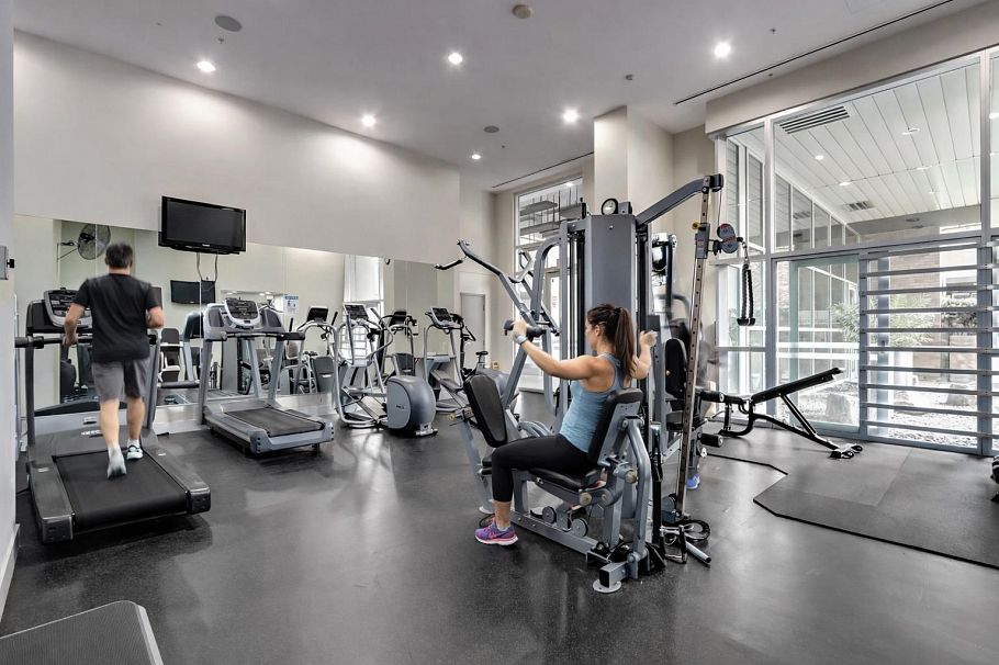 1304 1320 Chesterfield Avenue North Vancouver, BC - 23