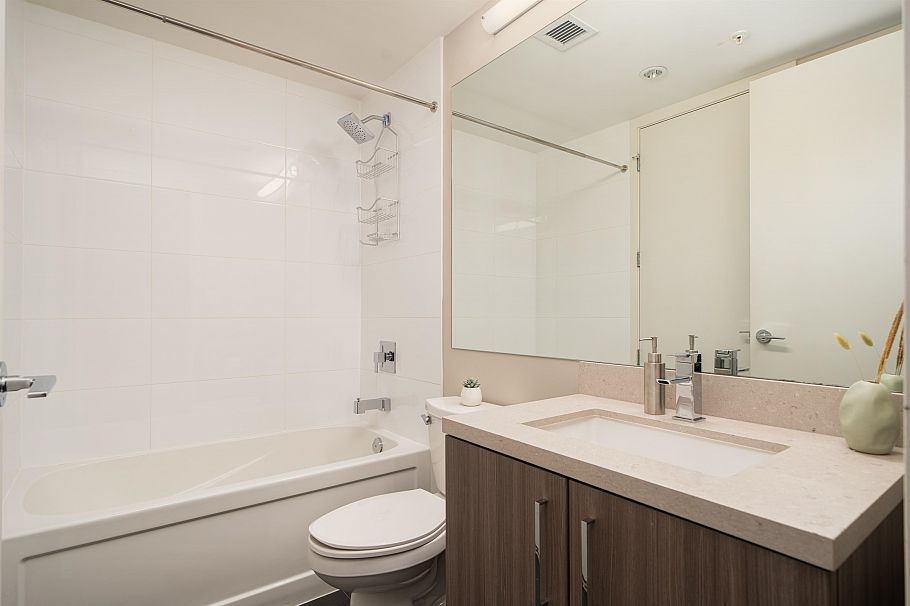 605 1788 Ontario Street Vancouver, BC - 17