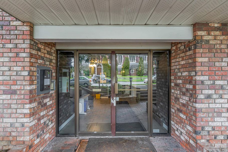 302 2330 Maple Street Vancouver, BC - 18