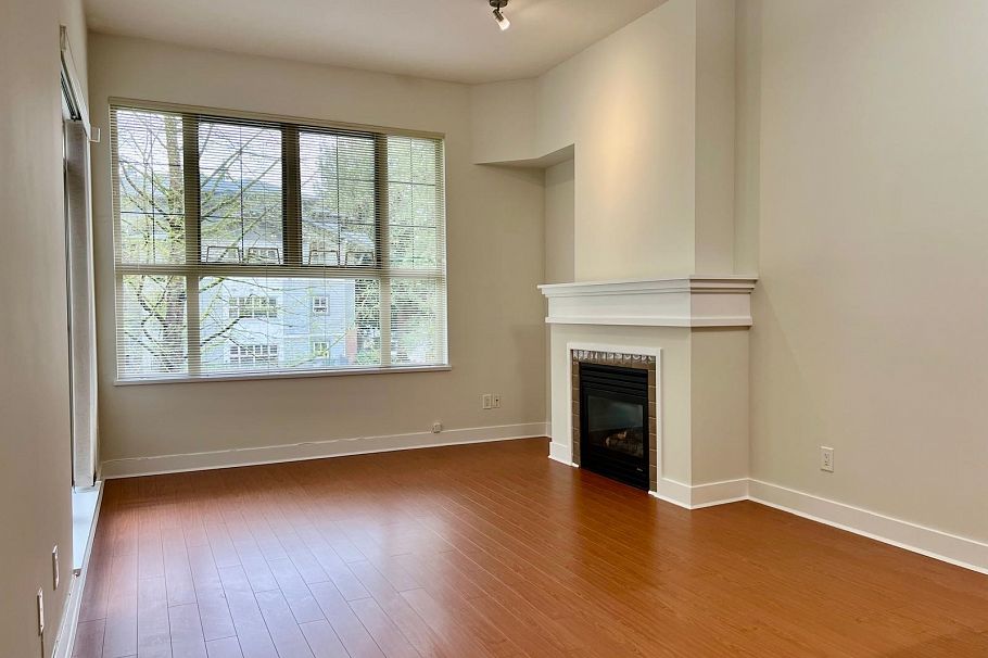 1314 4655 Valley Drive Vancouver, BC - 2