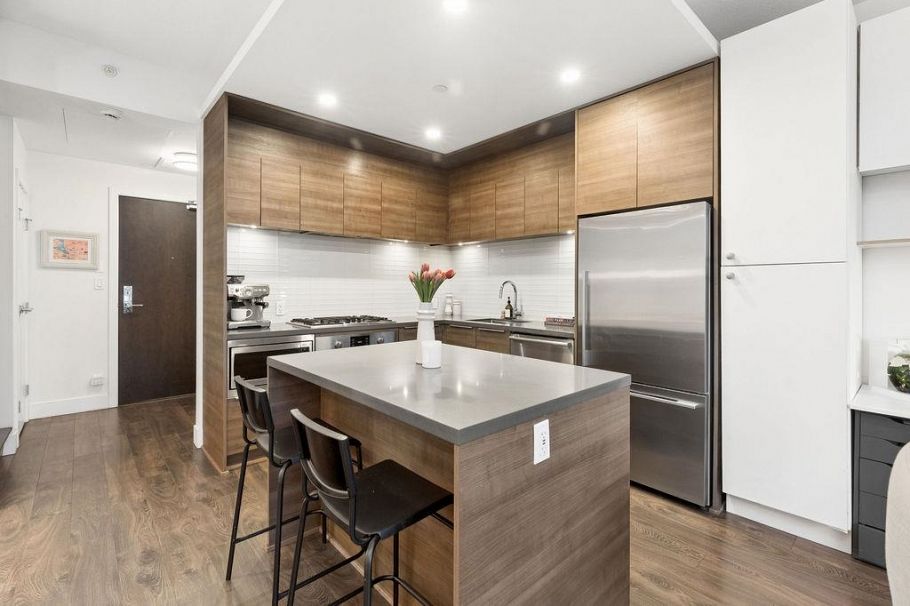 101 1550 Fern Street North Vancouver, BC - 6