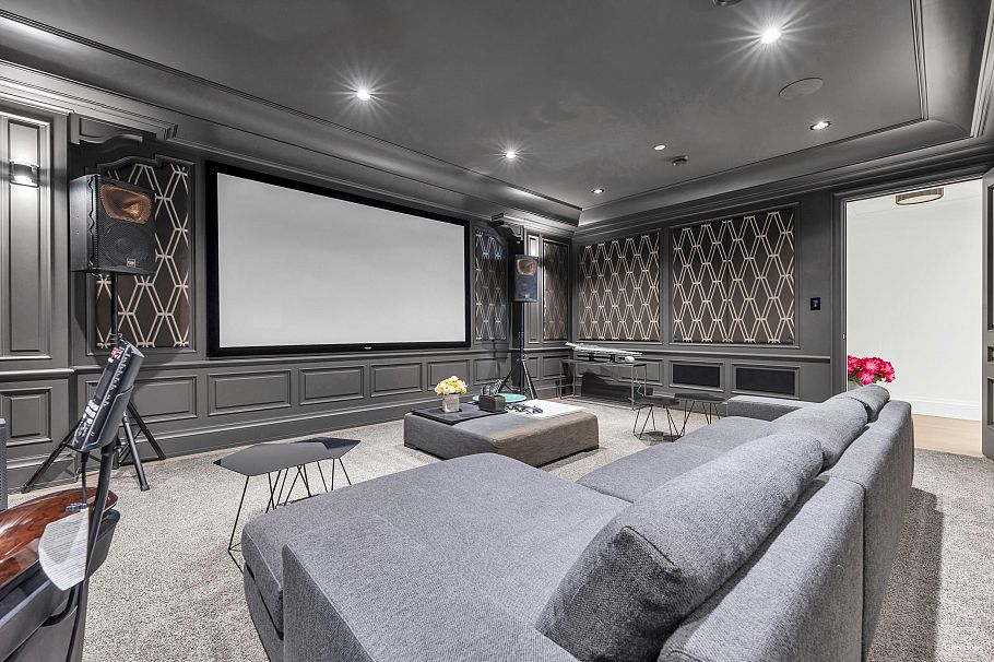 1738 W 38th Avenue Vancouver, BC - 24