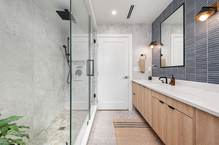 5059 Sherbrooke Street Vancouver, BC - 18