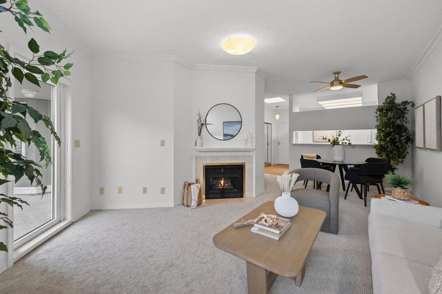 415 121 W 29th Street North Vancouver, BC - 7