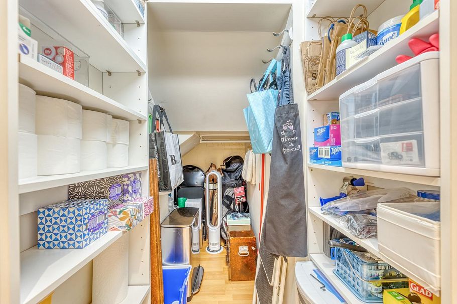 TH29 1295 W Cordova Street Vancouver, BC - 13