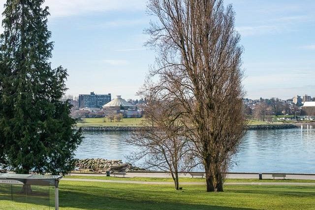 302 1406 Harwood Street Vancouver, BC - 32