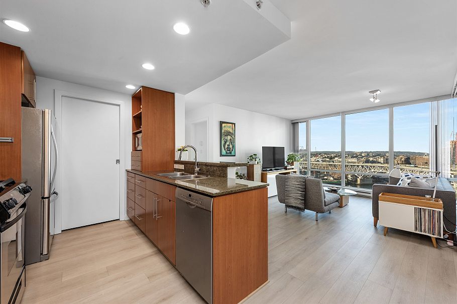 2105 455 Beach Crescent Vancouver, BC - 4