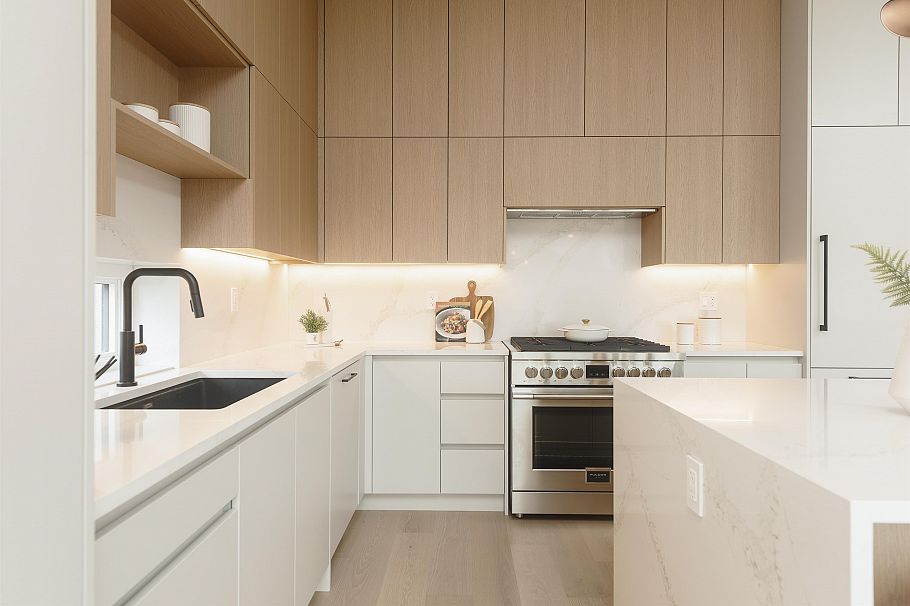 2 735 E 10th Avenue Vancouver, BC - 7