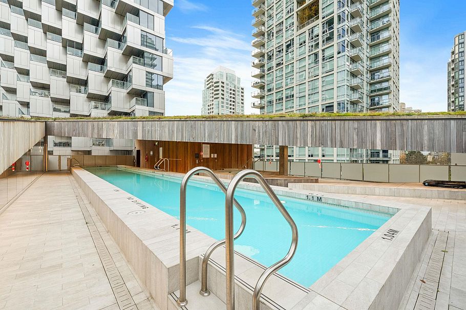 306 1480 Howe Street Vancouver, BC - 29